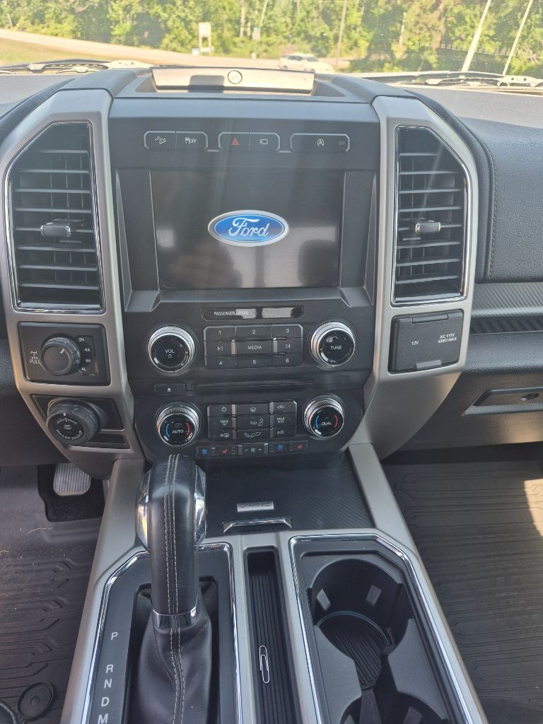 2018 Ford F-150 Lariat - Photo 6