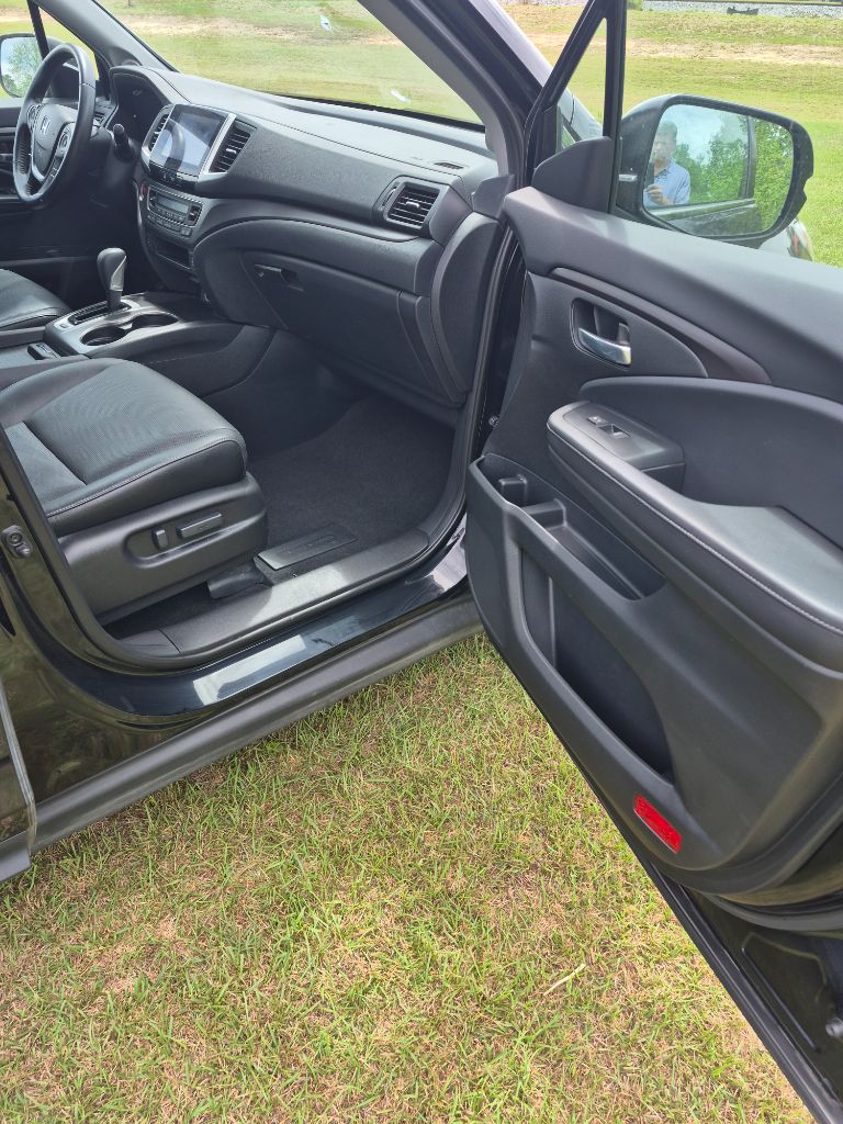 2017 Honda Ridgeline RTL-T - Photo 9