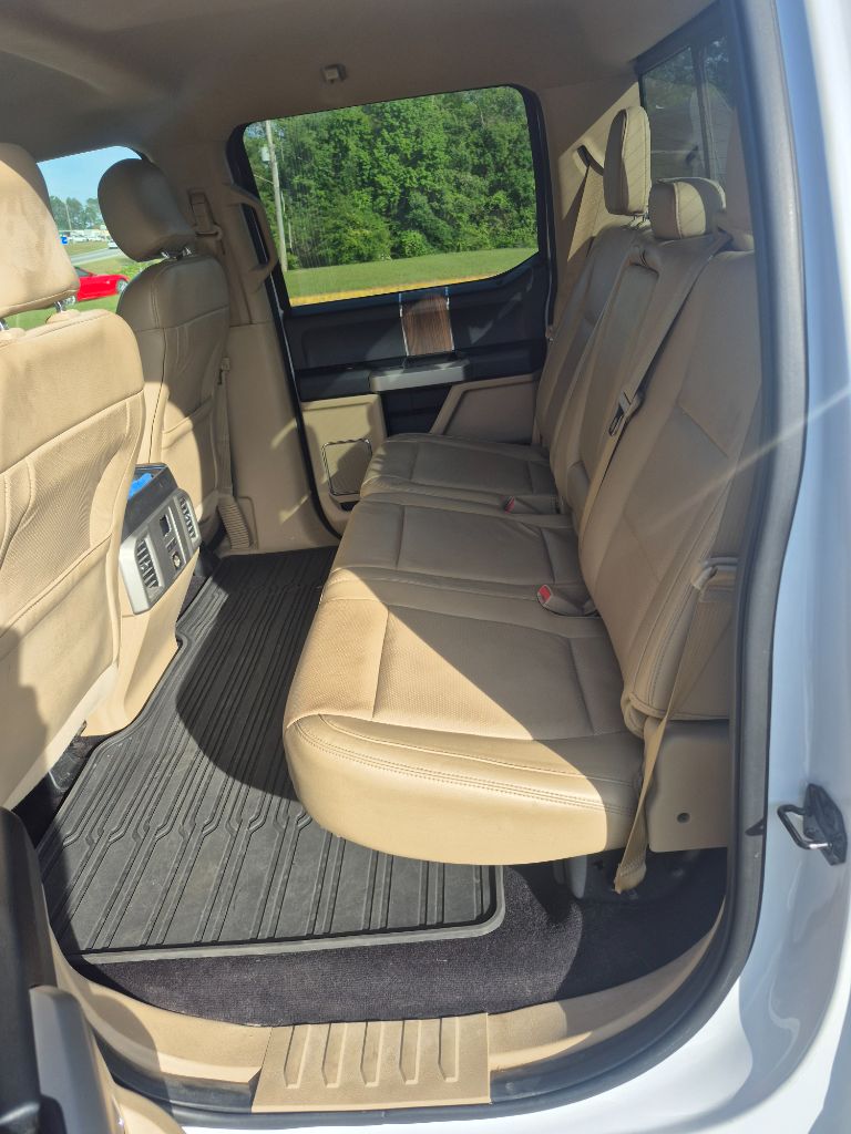 2016 Ford F-150 Lariat - Photo 8