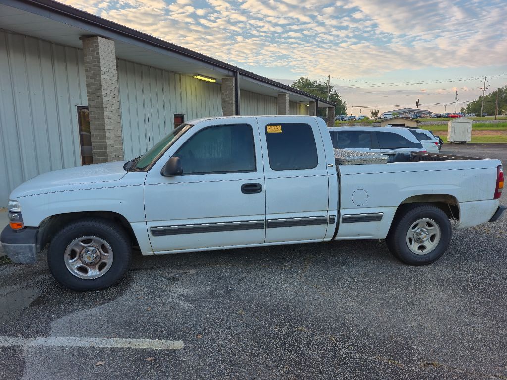 2001 Chevrolet Silverado base